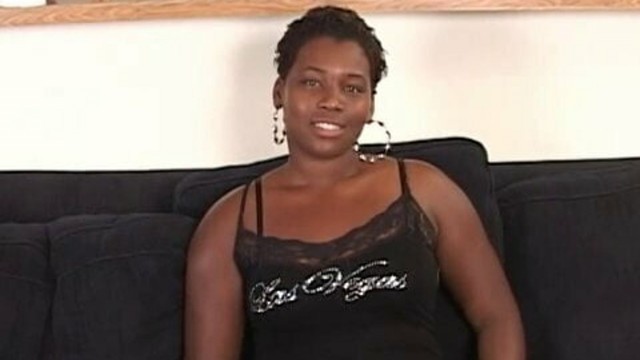 Curvaceous ebony woman blows and gets fucked