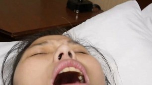 Oh my, Asian Raya Nguyen screaming from her first bbc - Ronnie Hendrix